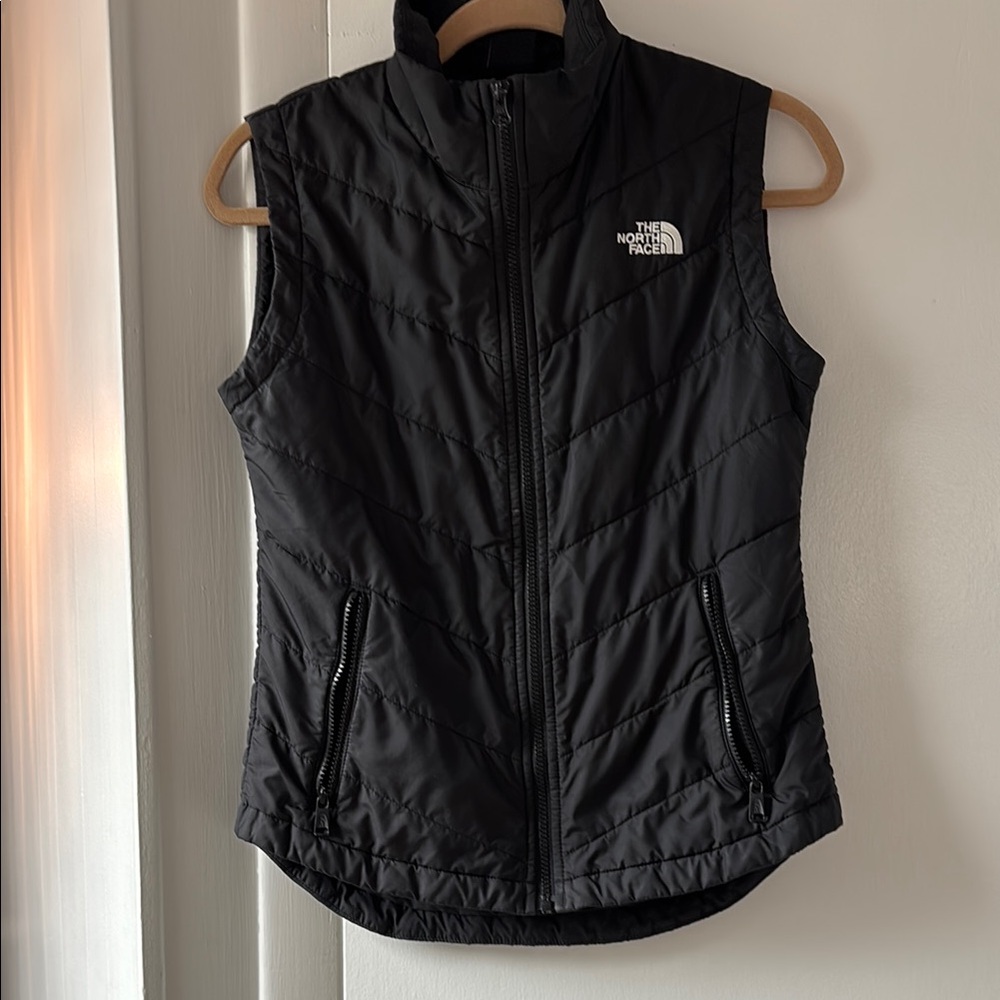 The North Face Women's Black Puffer Vest